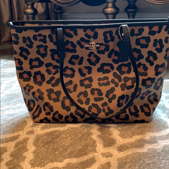 Coach Handbags - Brand new Leopard coach purse or tote!!!❤️